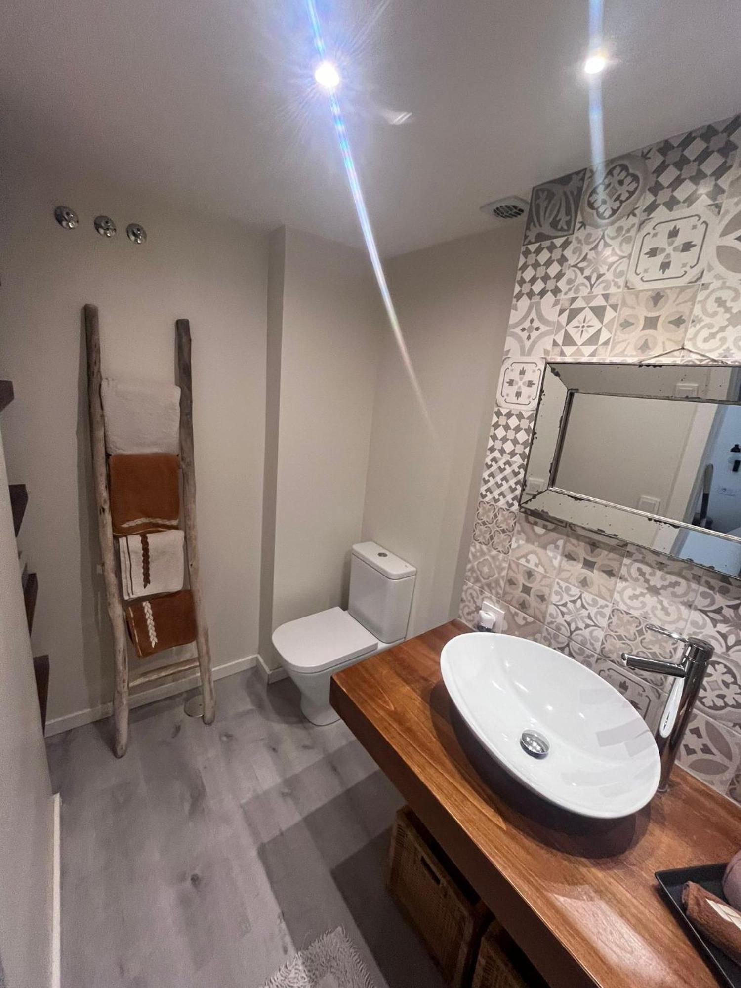 Beautiful Loft In Old Town Apartman Alicante Kültér fotó